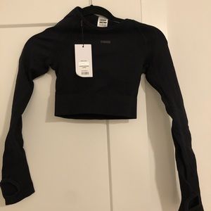 NWT. Gymshark flex sports long sleeve crop top.